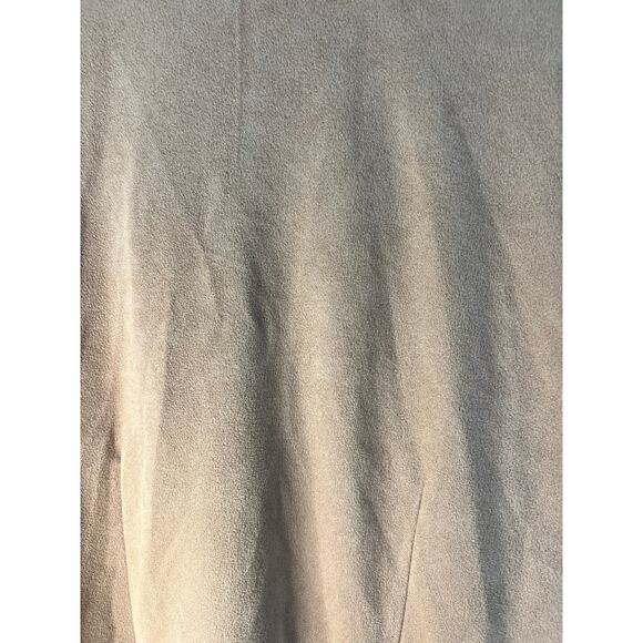 New York & Company Vintage Tan Suede-Look Button Down Shirt – Size M - Picture 5 of 7